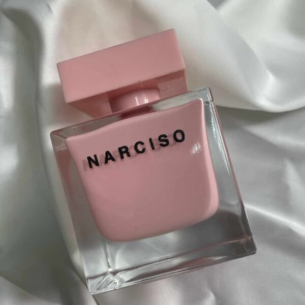 نارسيسو روز  بينك🙈