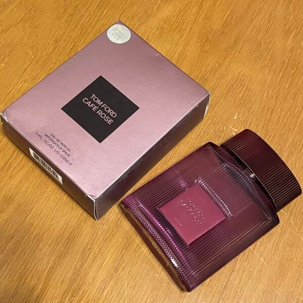 توم فورد كوفي روز 💋