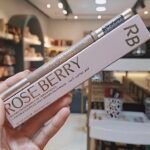 ⁦قلم حواجب  روز بيري دابل بديل شيجلام ✨⁩ - الصورة ⁦3⁩