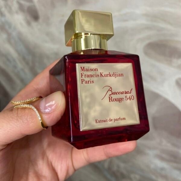 بكرات روج ماستر بوكس ✨❤️