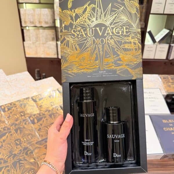 بوكس SAUVAGE PARFUM ✨