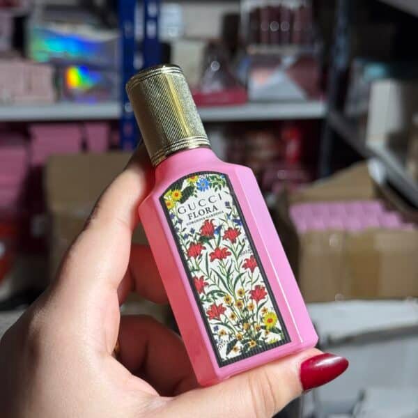 جوتشي فلورا 50مل ✨