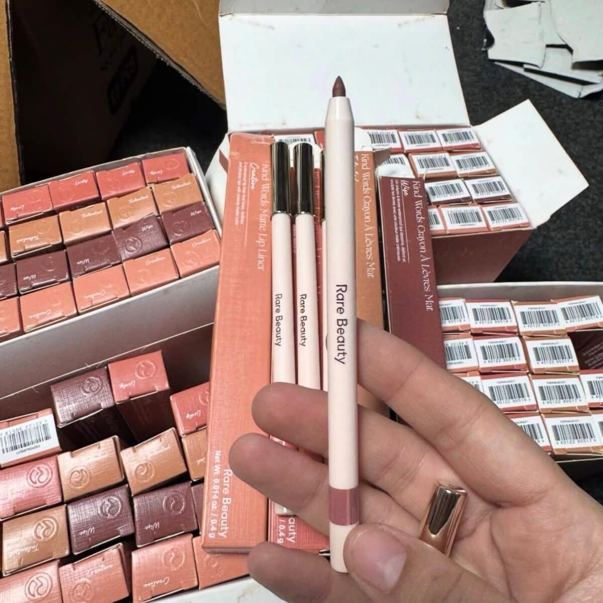 ⁦روج تحديد رير بيوتي هدي مني ليكي سعره😂✨⁩ - الصورة ⁦2⁩