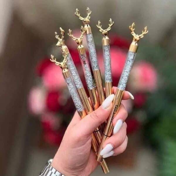 ايلينر غزاله ازرق ✨🩵