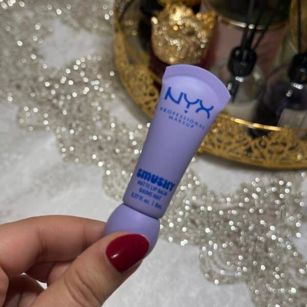 ليب بالم ماط من  nyx شفاف✨