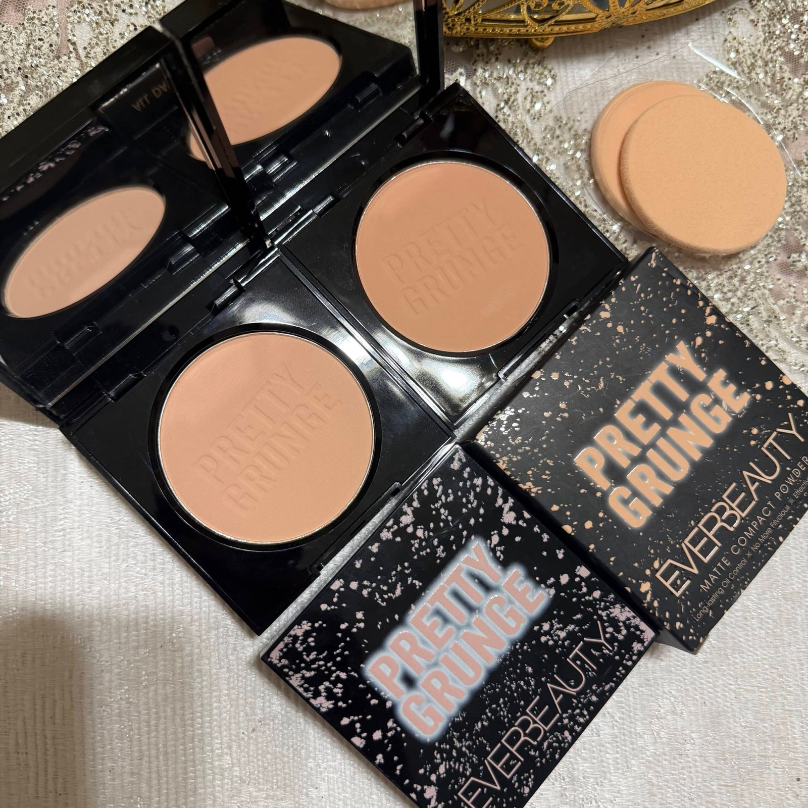 img_4752 كومبكت باودر بديله هدي بيوتي ✨ - الصورة 1